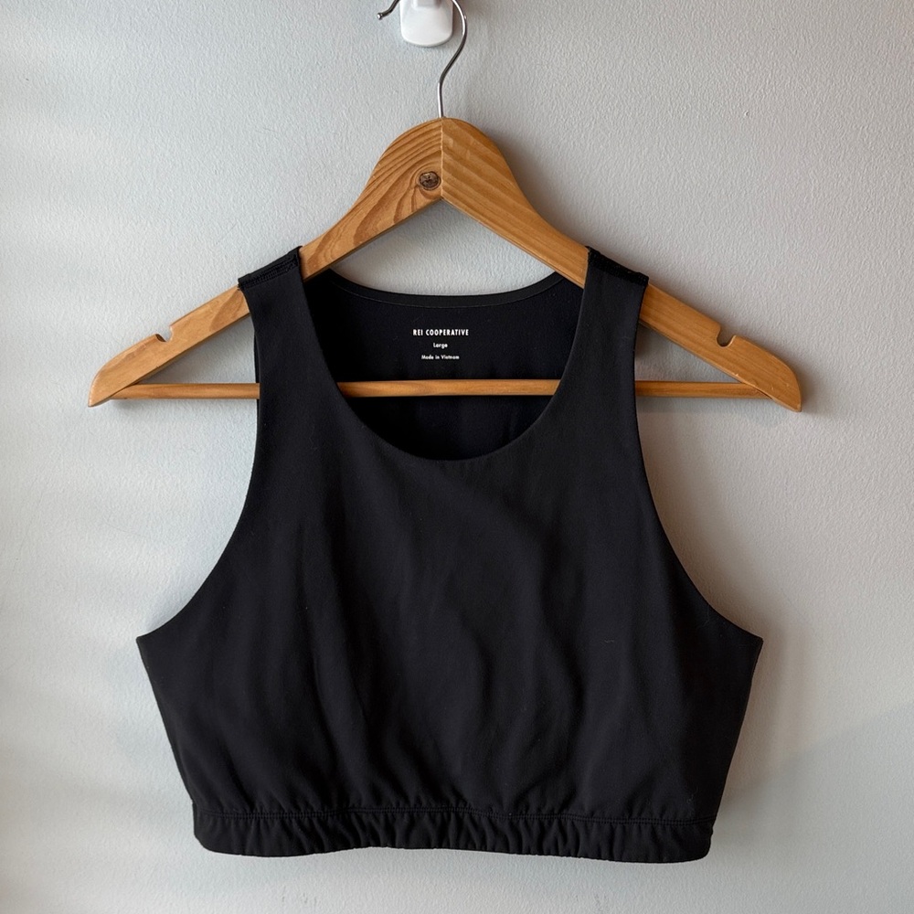 REI Black Sports Bra Crop Top